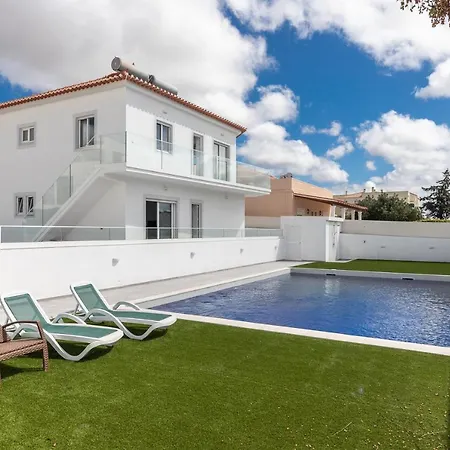 Luxury New Flat With Pool Ferreiras