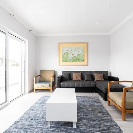 Luxury New Flat With Pool