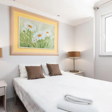 Luxury New Flat With Pool Apartment Ferreiras