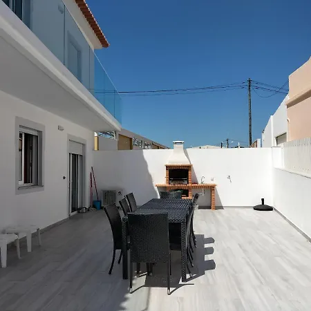 Luxury New Flat With Pool Apartment
