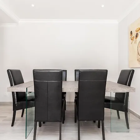 Apartment Luxury New Flat With Pool Ferreiras