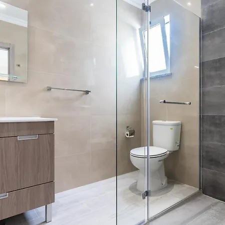 Luxury New Flat With Pool דירה פריירס